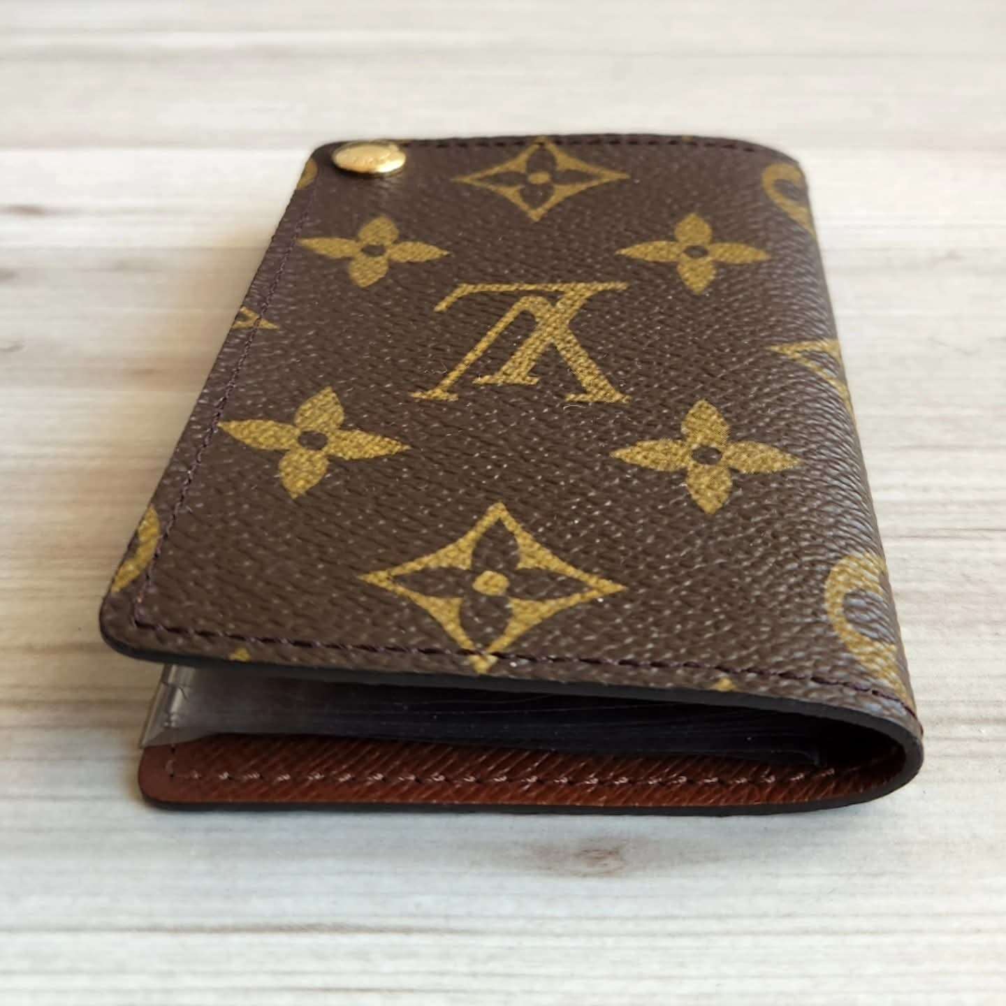 Louis Vuitton Cardholder