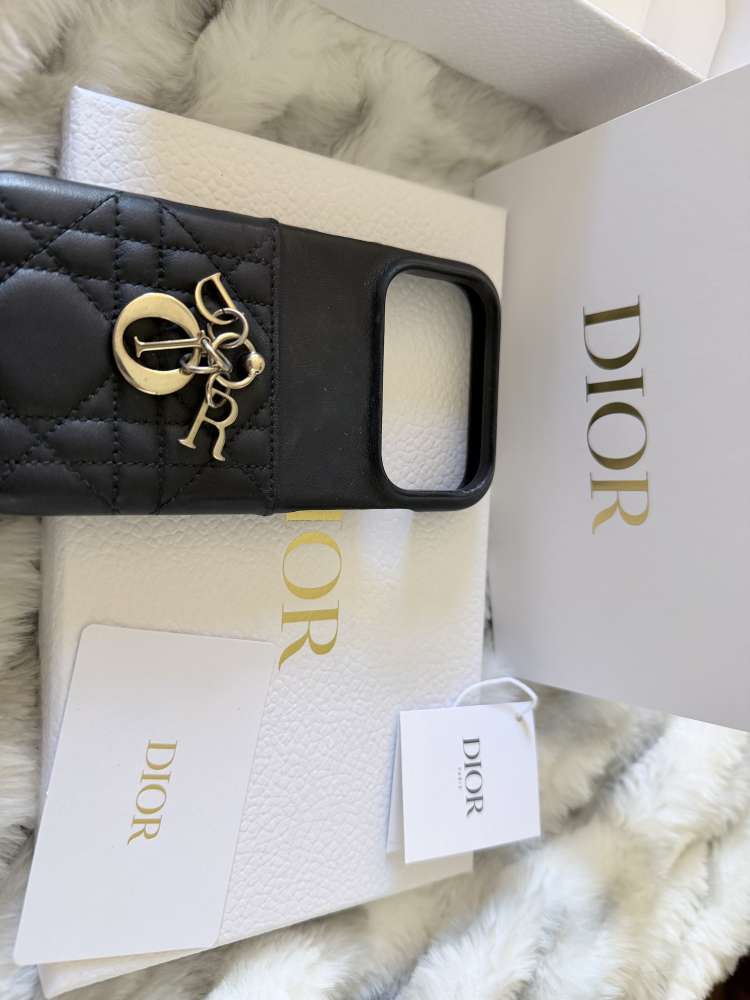 Kryt Dior