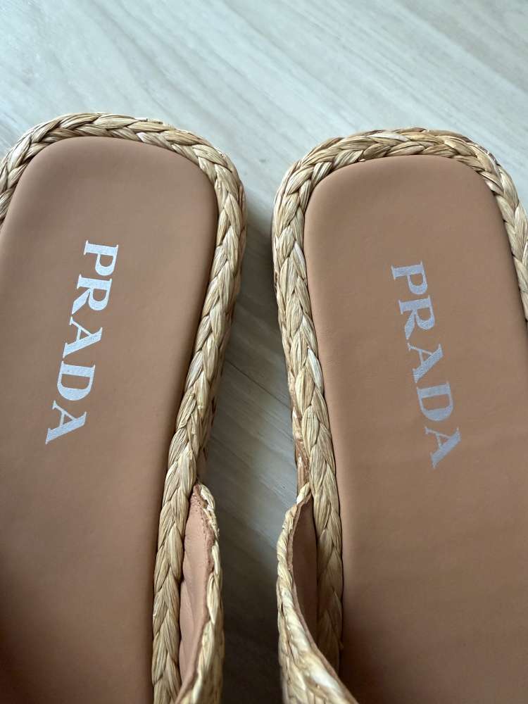 Prada sandale