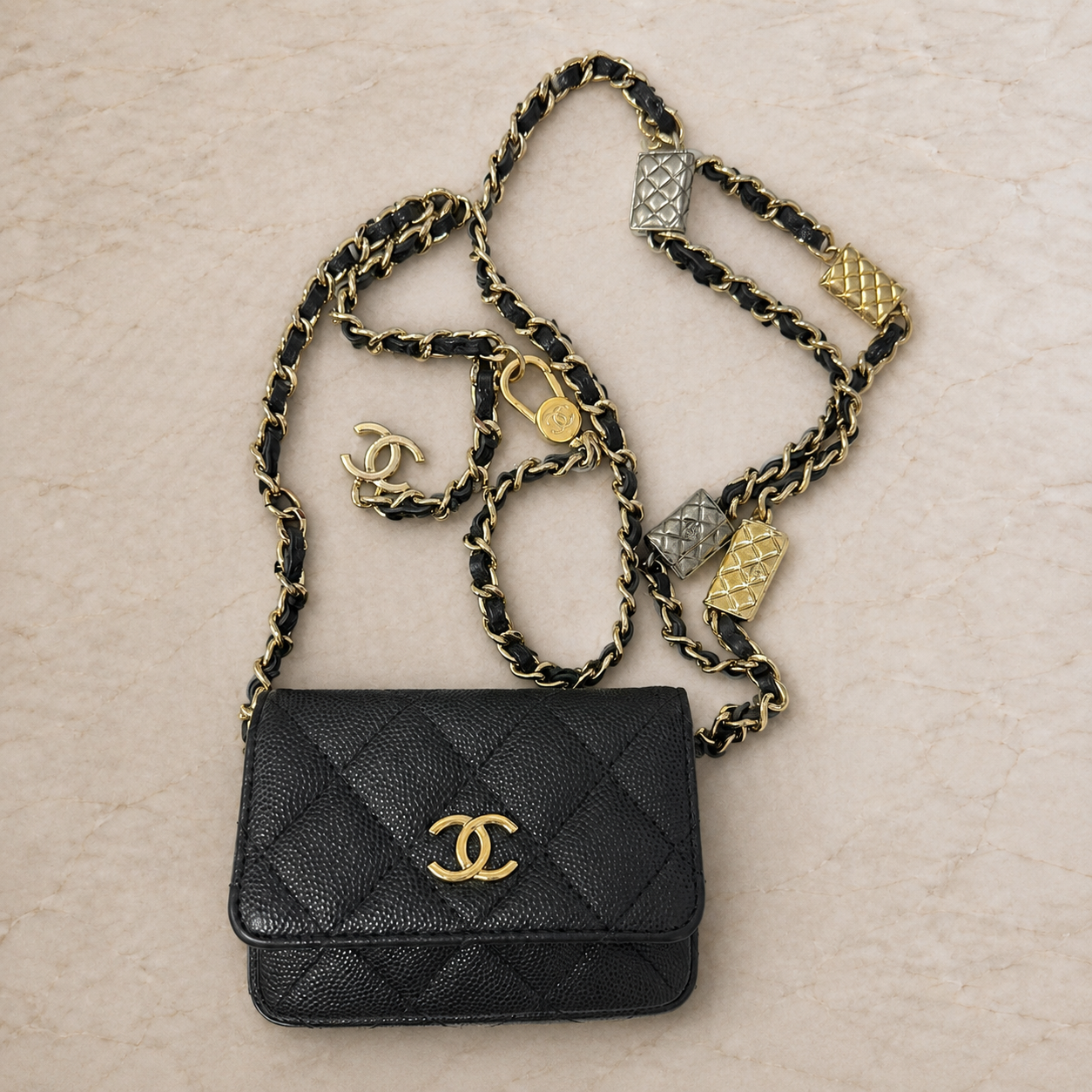 Chanel  mini pochette