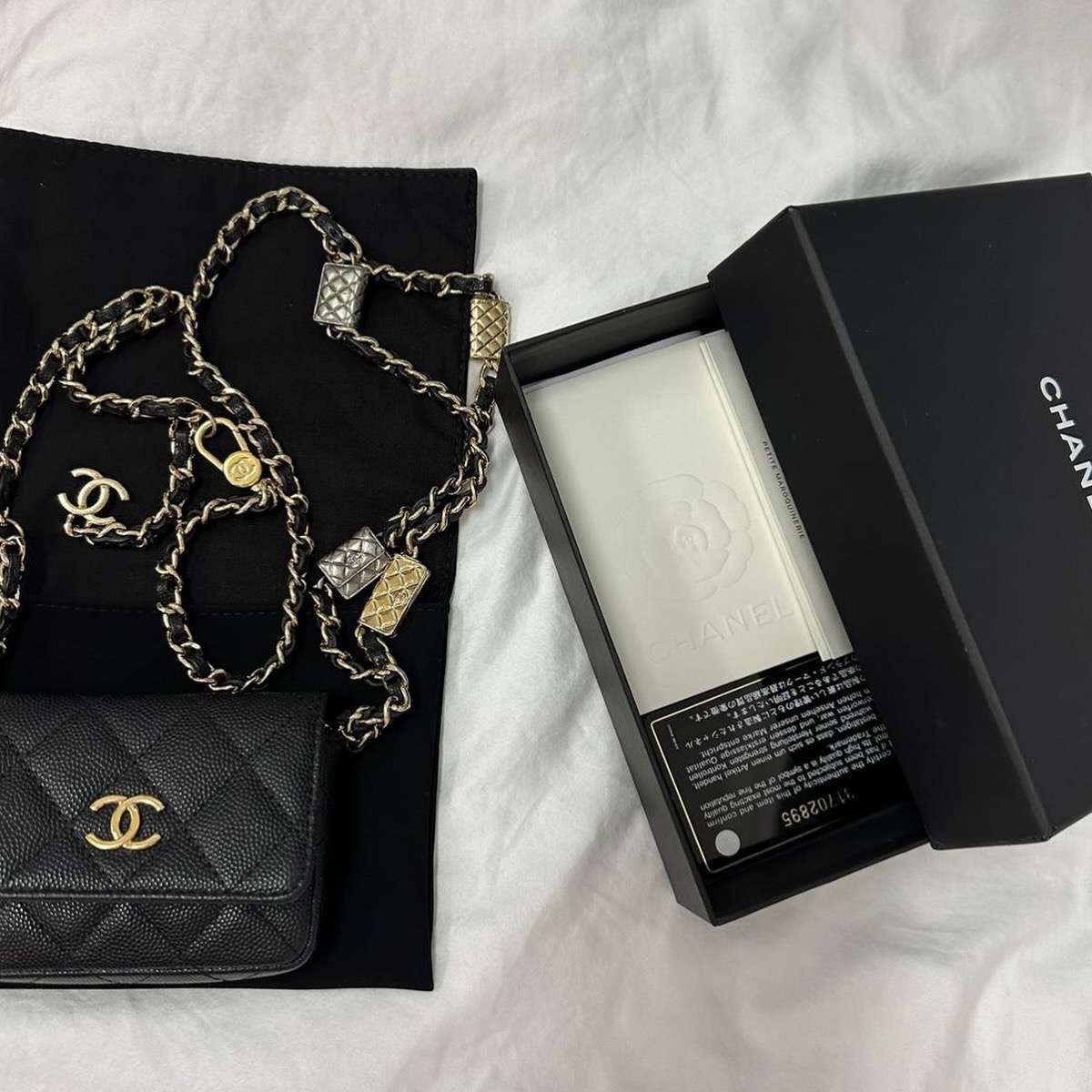Chanel  mini pochette