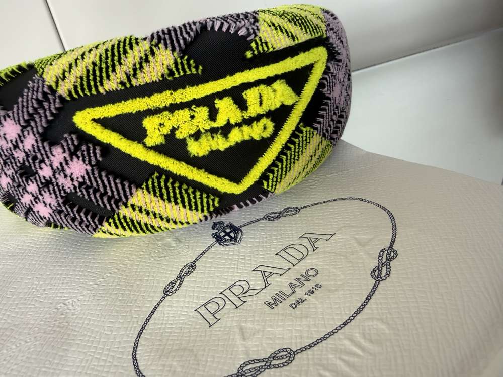 Prada celenka