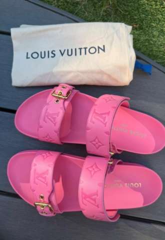 https://www.vipluxury.sk/Louis Vuitton šľapky