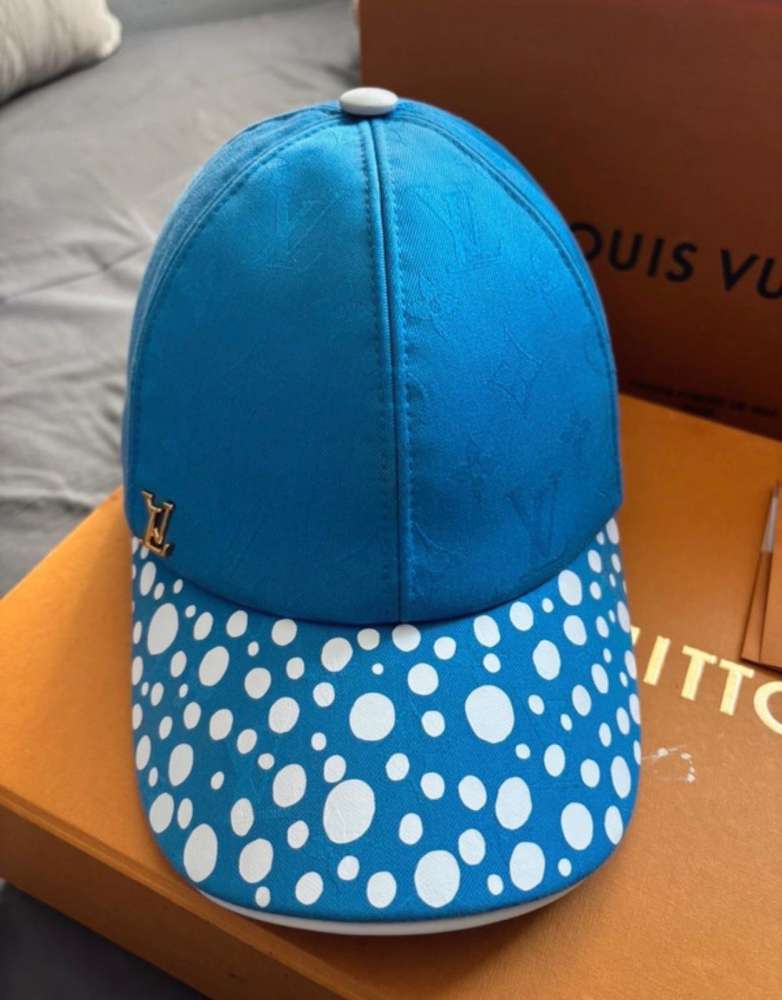 Louis Vuitton šiltačka
