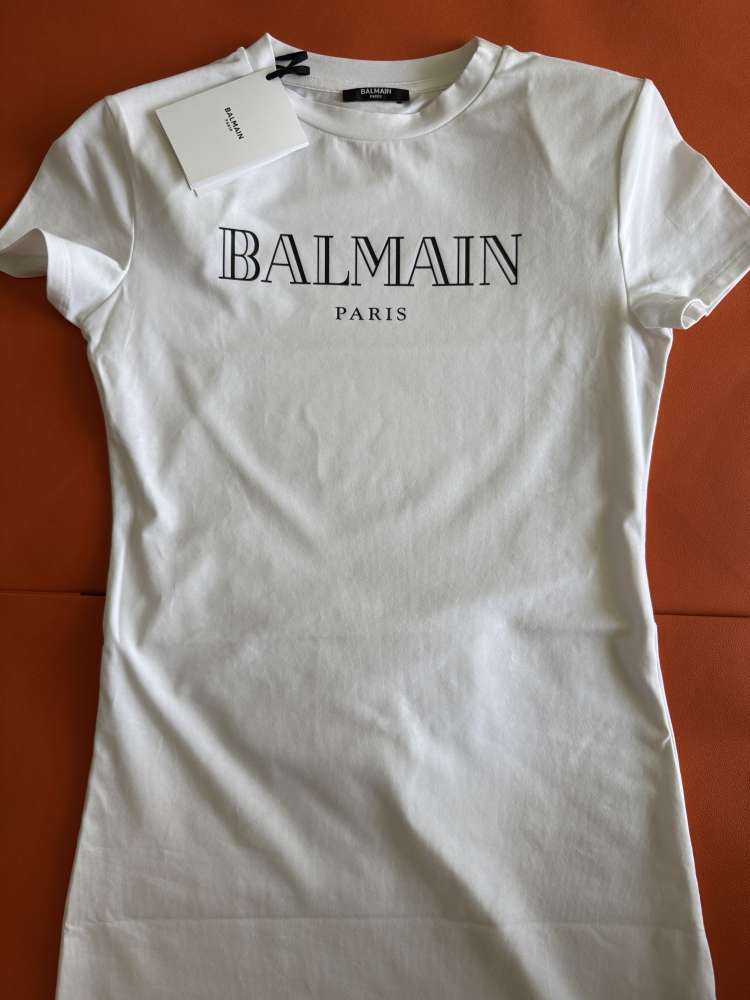 Balmain šaty