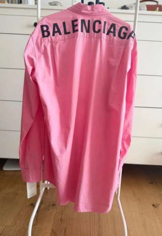 https://www.vipluxury.sk/Balenciaga košeľa