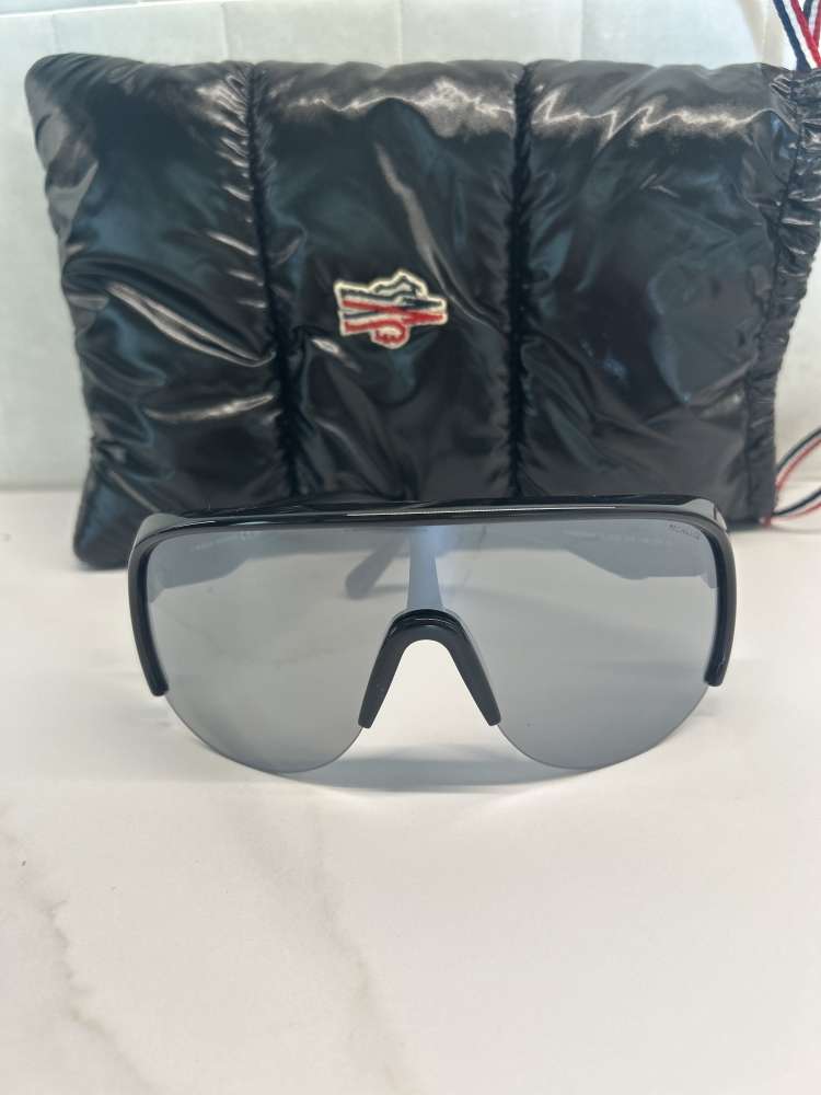 Moncler Okuliare - nové