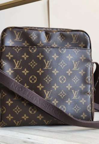 https://www.vipluxury.sk/Louis Vuitton Beaubourg Trotteur