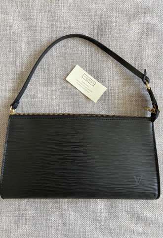 https://www.vipluxury.sk/Louis Vuitton pochette