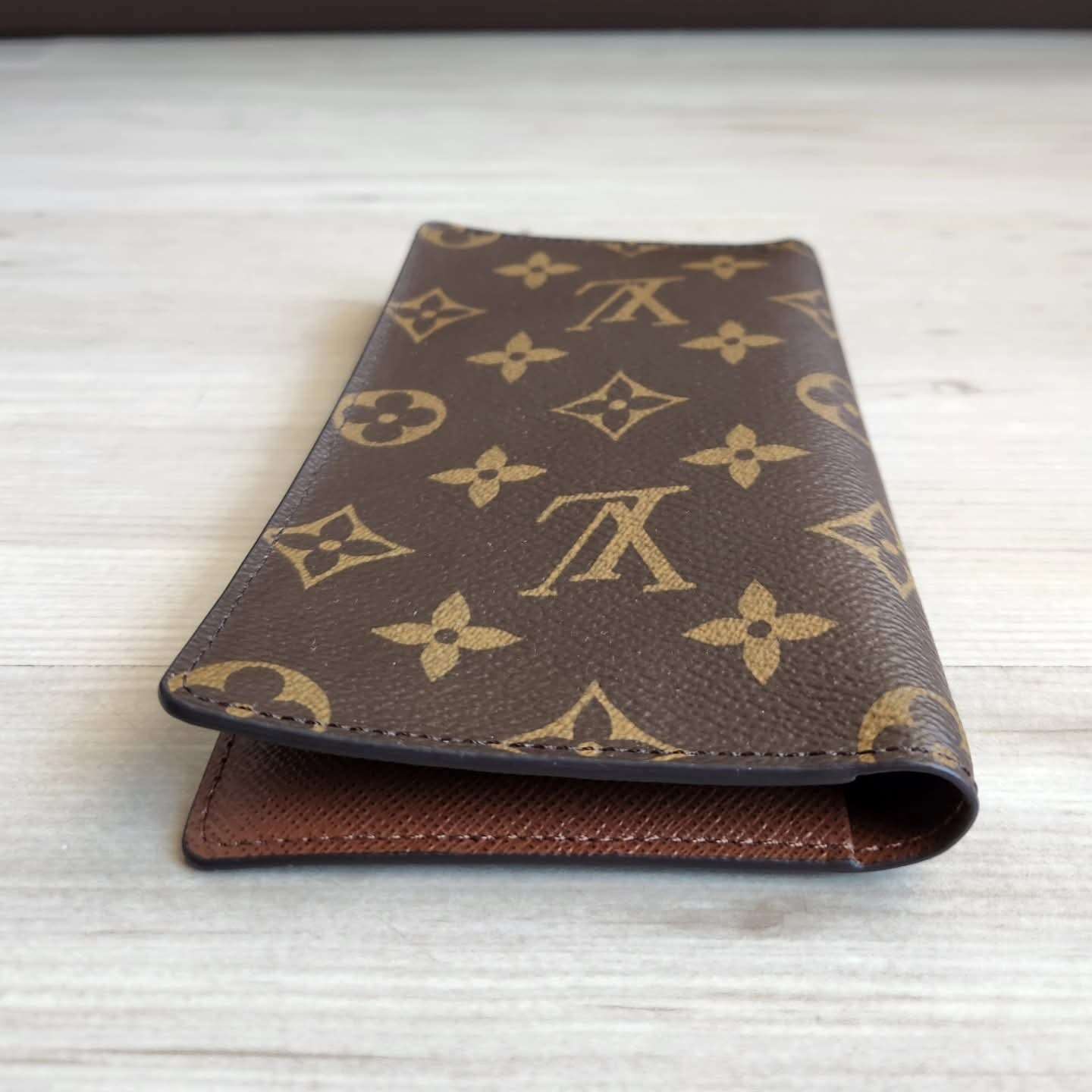 Louis Vuitton Cover na zapisnik