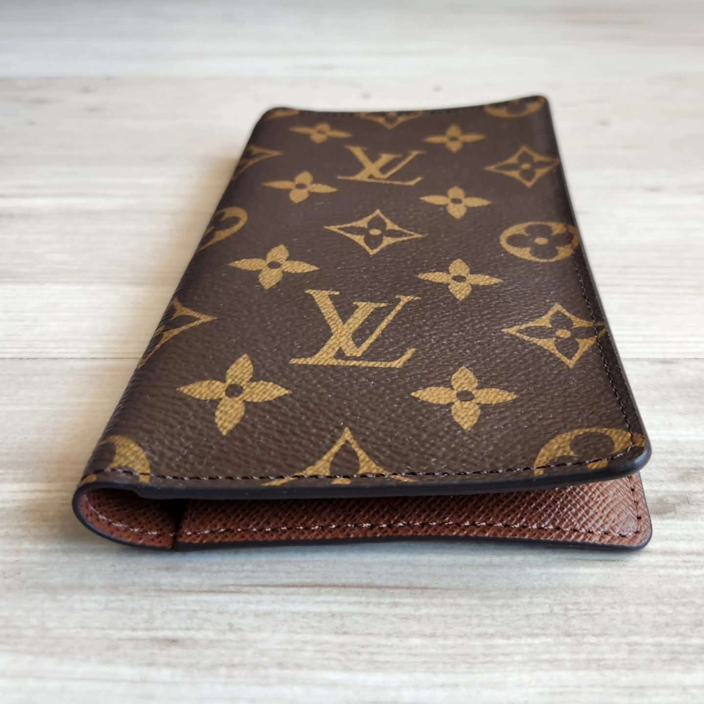 Louis Vuitton Cover na zapisnik