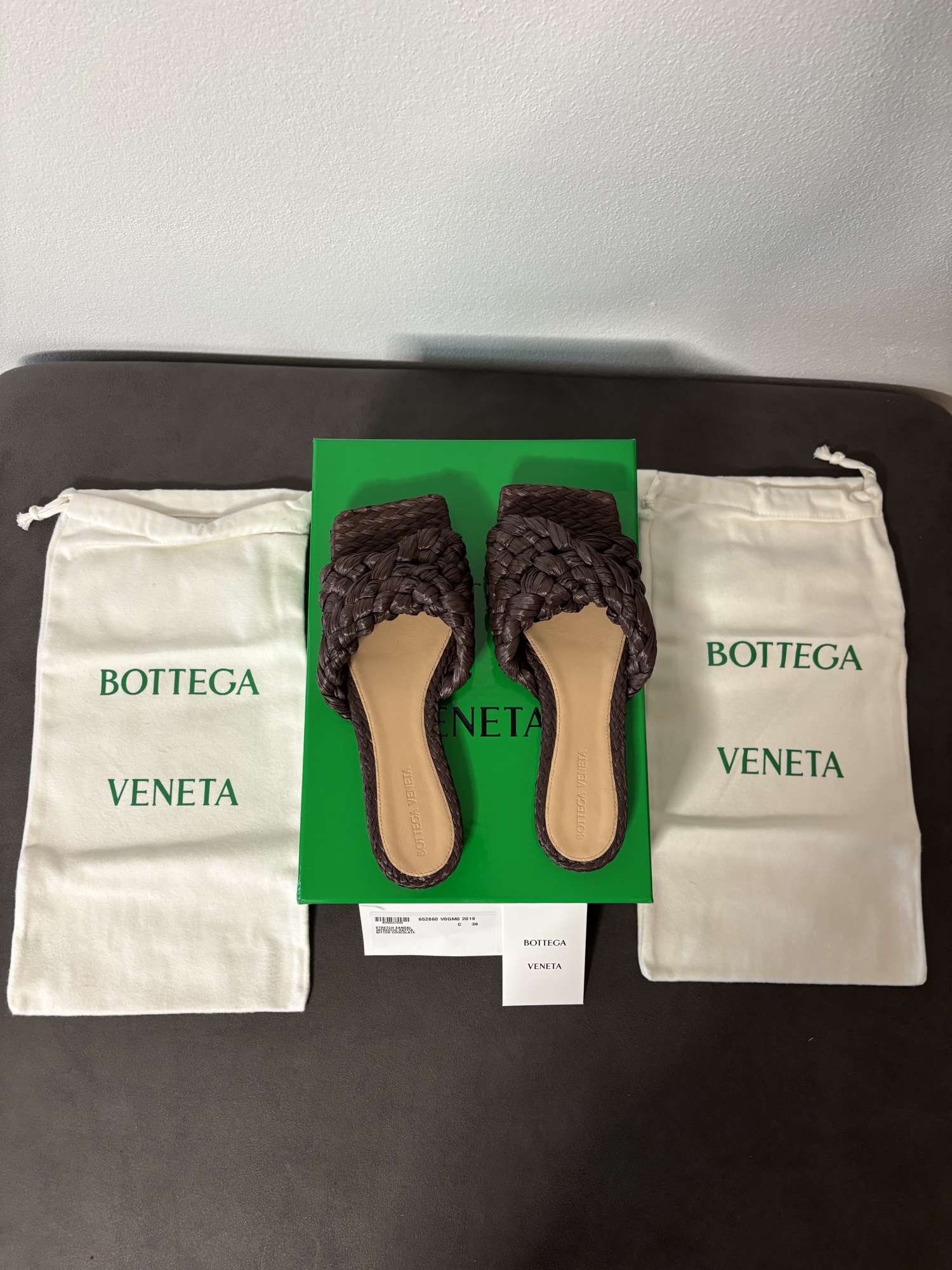 Šľapky Bottega Veneta