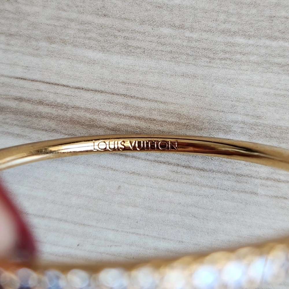 Louis Vuitton Naramek