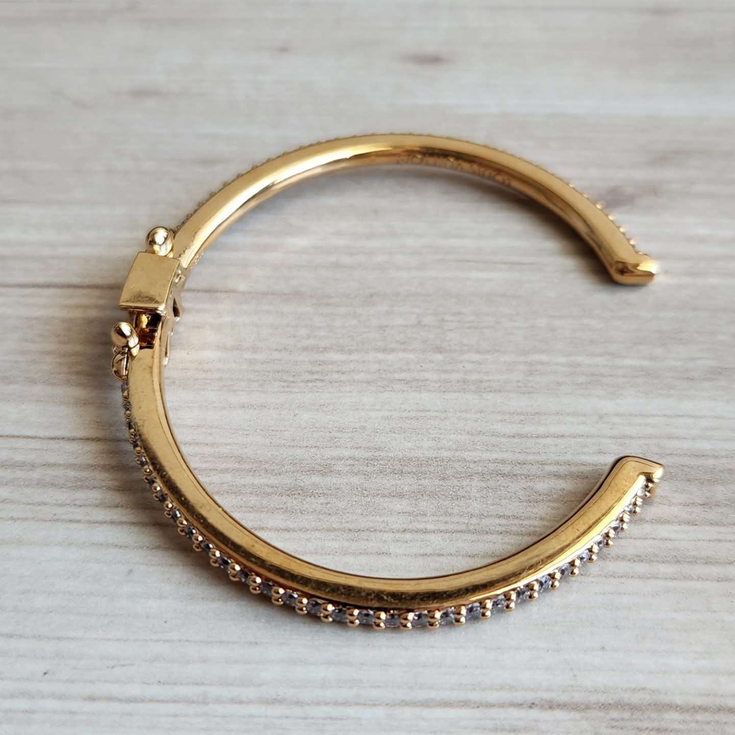 Louis Vuitton Naramek