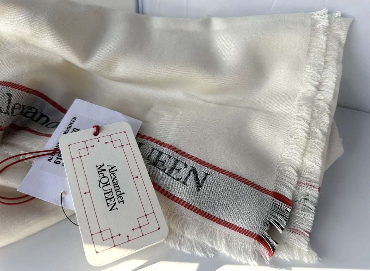 Šal Alexander Mcqueen