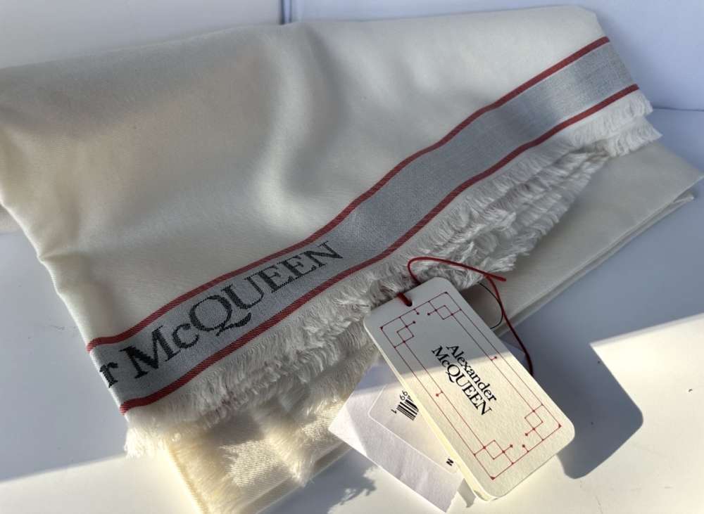 Šal Alexander Mcqueen