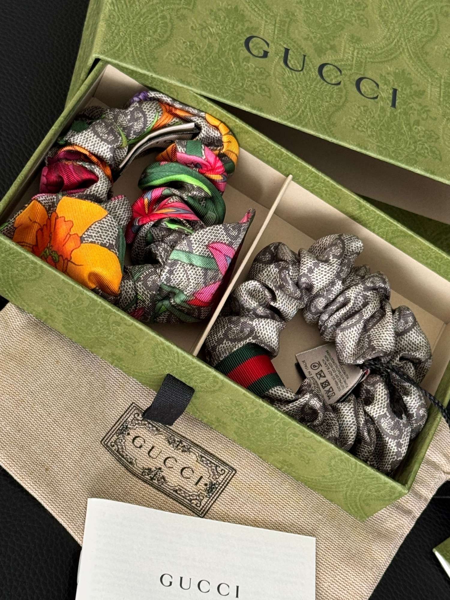 Gucci set gumičiek