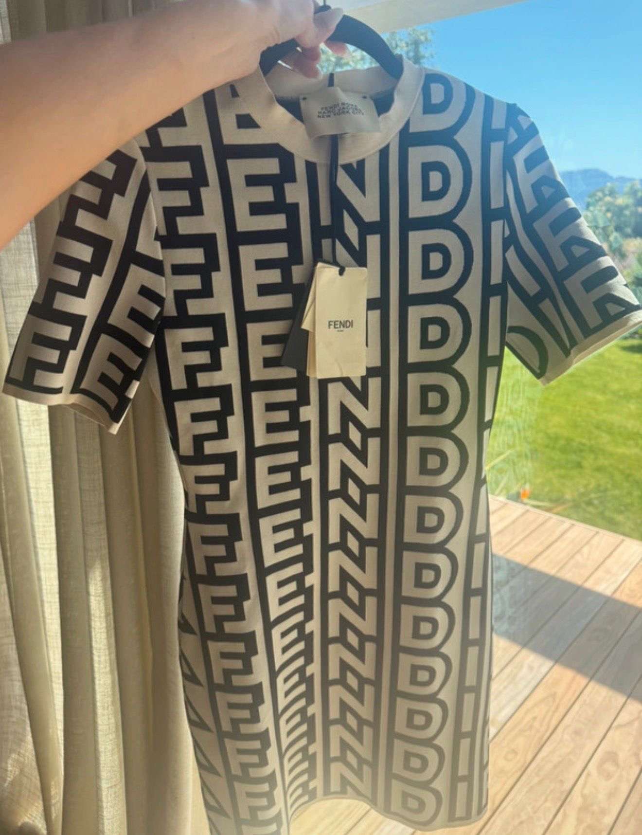 Fendi šaty