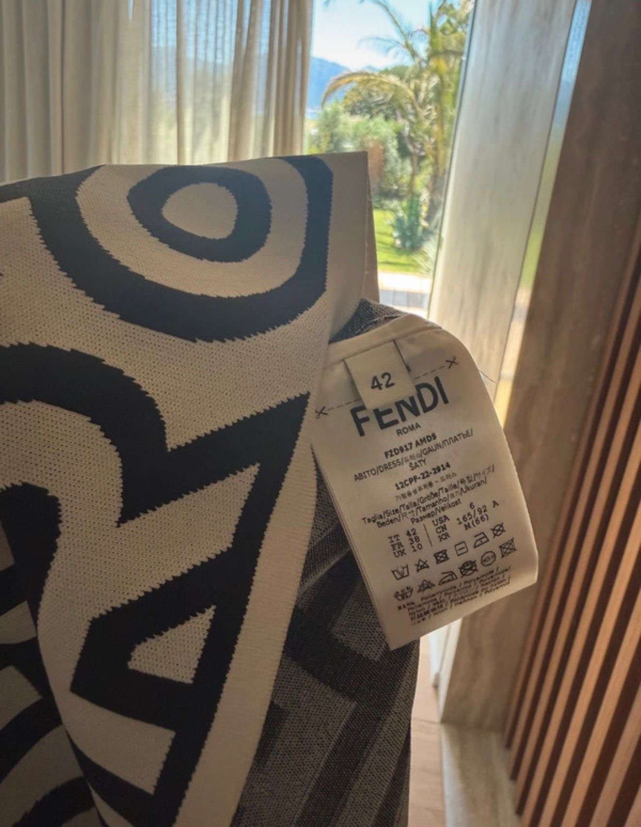 Fendi šaty