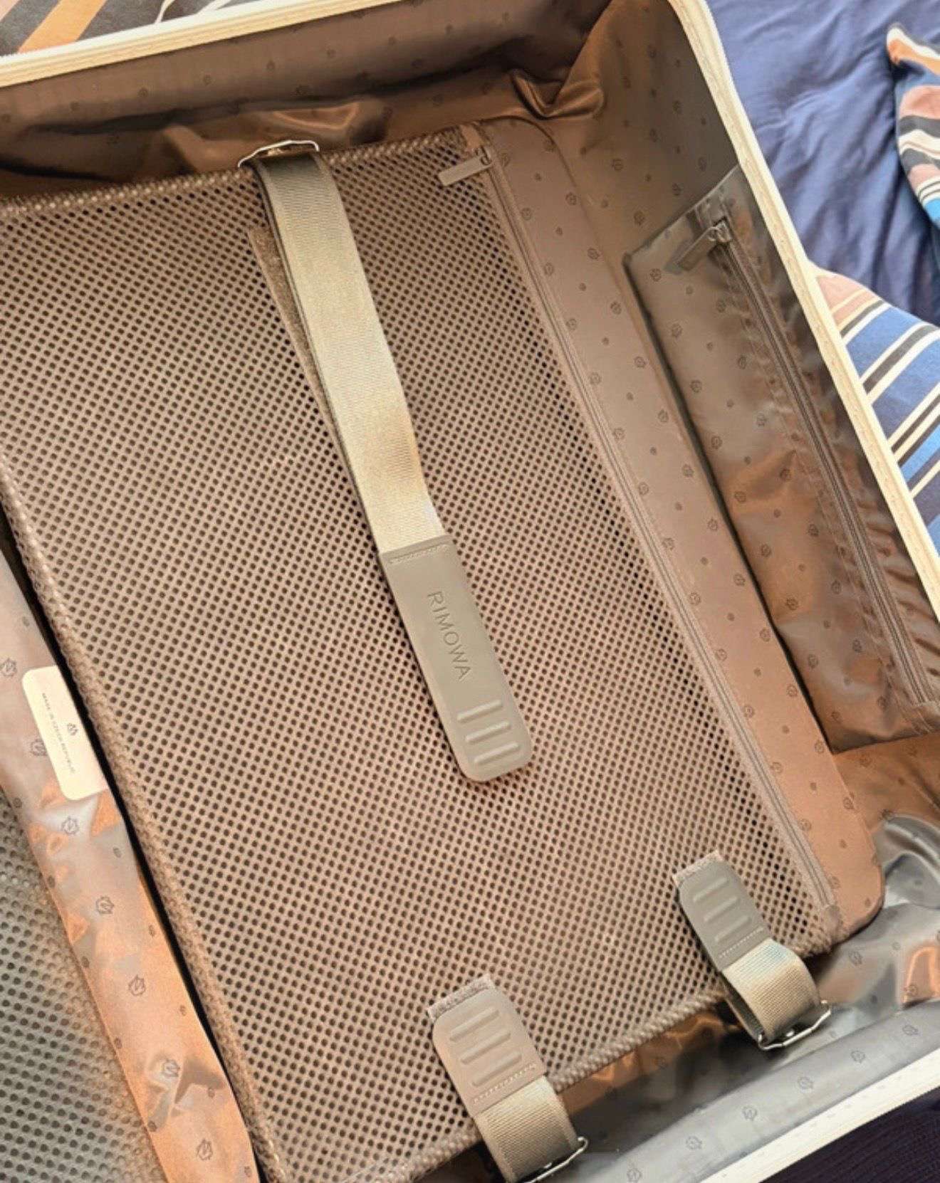 Rimowa kufor