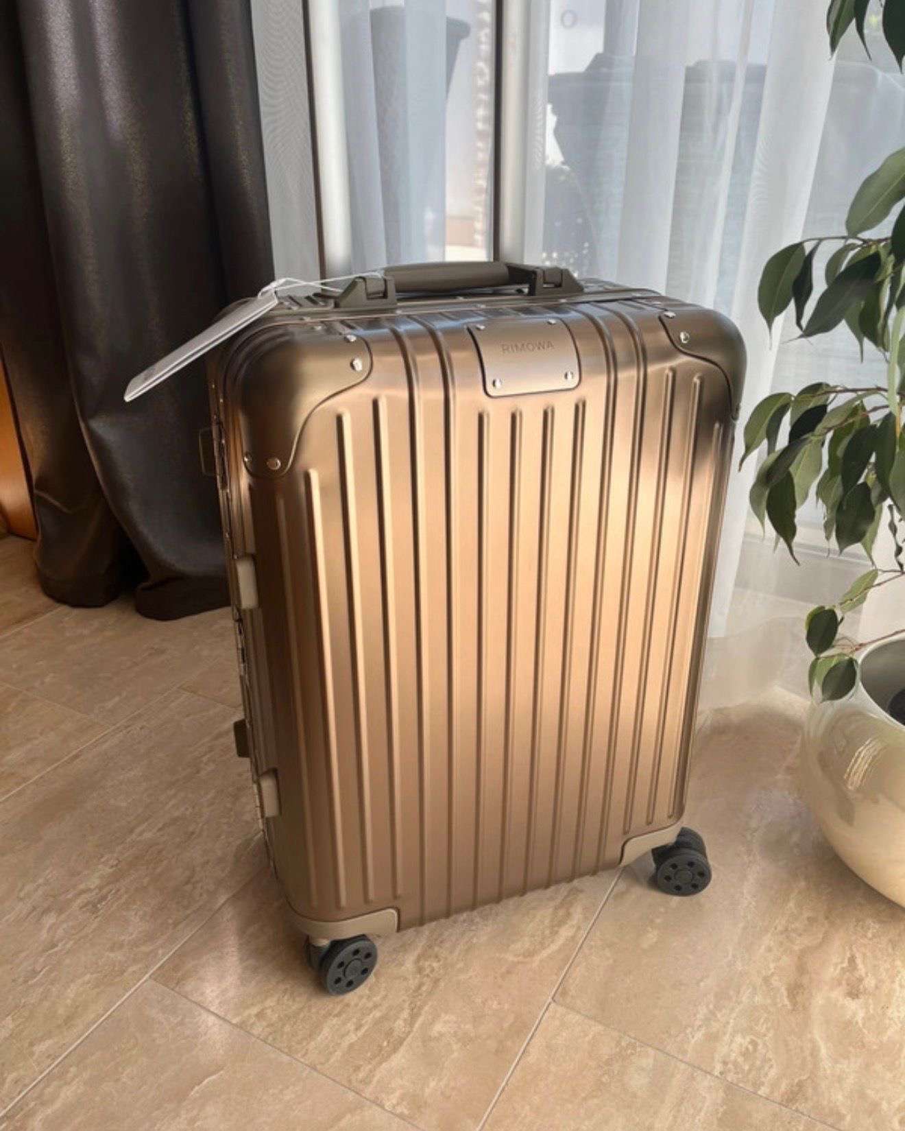Rimowa kufor