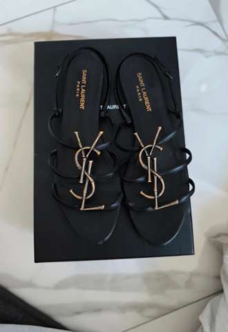 https://www.vipluxury.sk/YSL šľapky