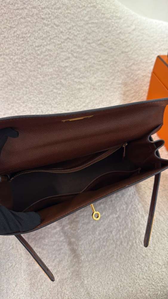 Hermes Kelly 28