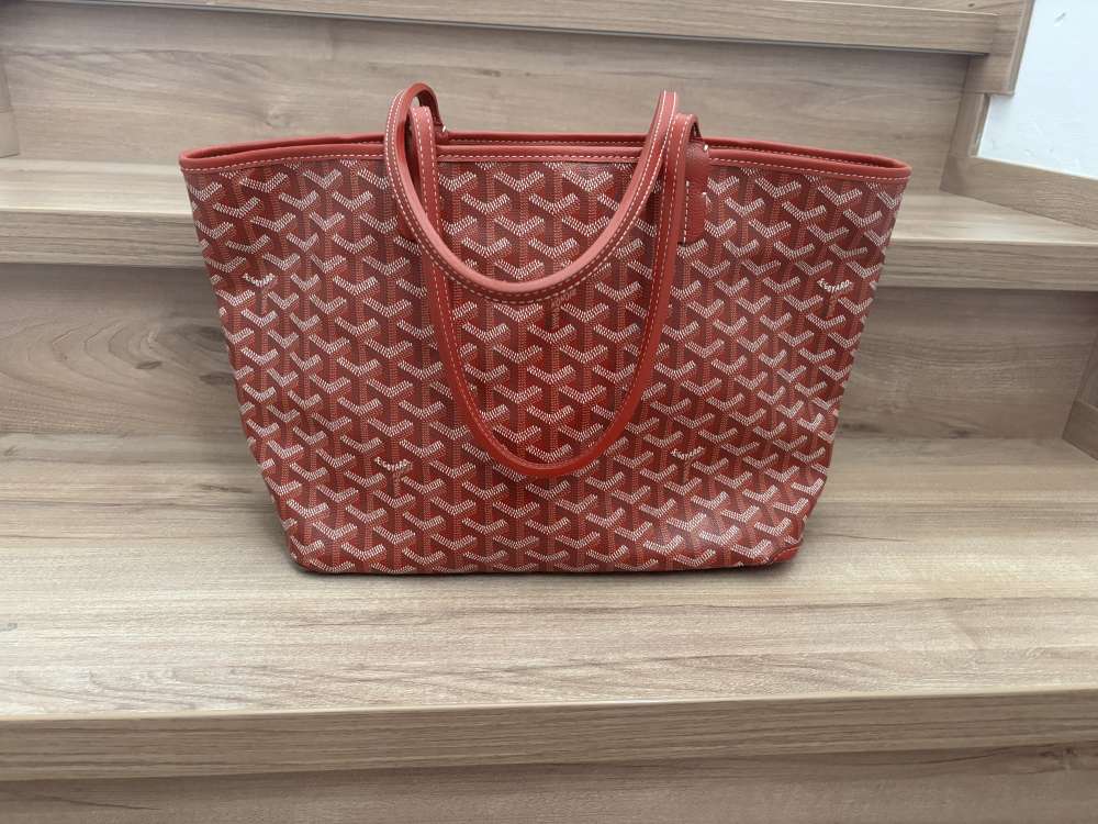Goyard Artois PM rouge