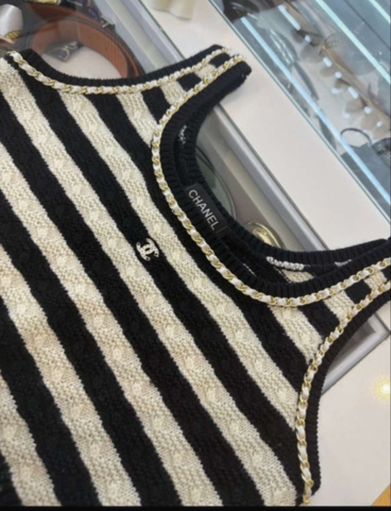 Chanel top