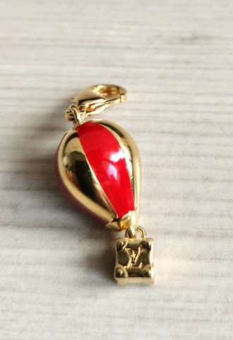 https://www.vipluxury.sk/Louis Vuitton Charm