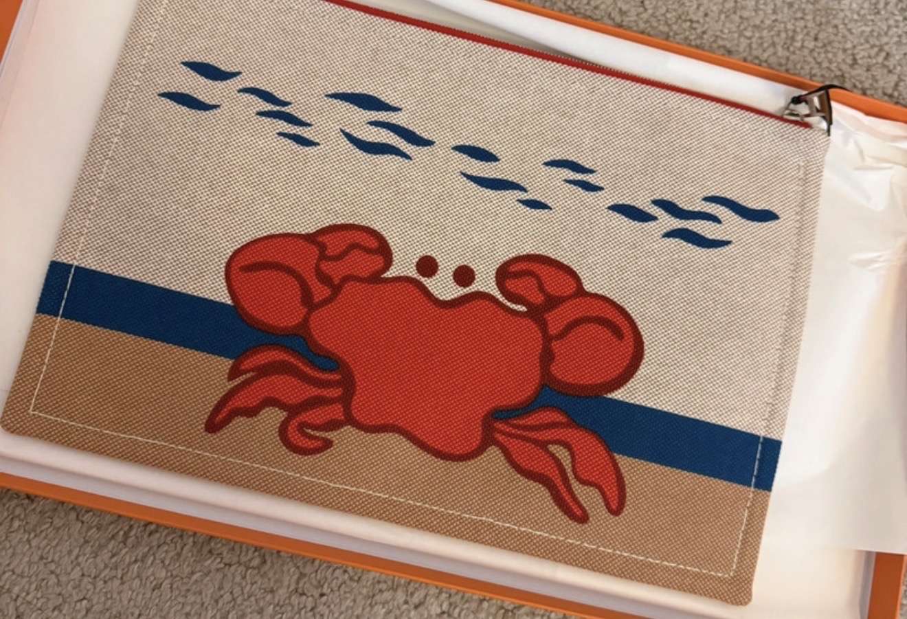 Hermes clutch