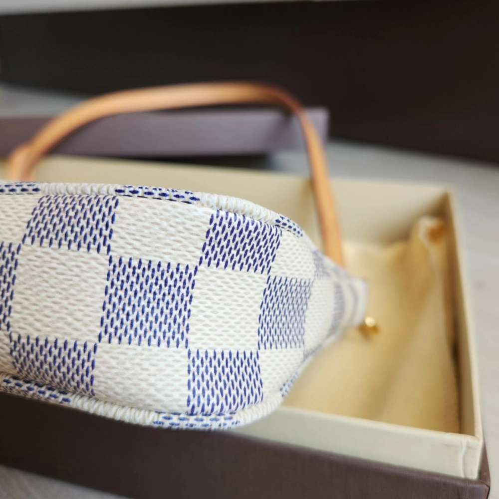 Louis Vuitton Pochette Accessoires