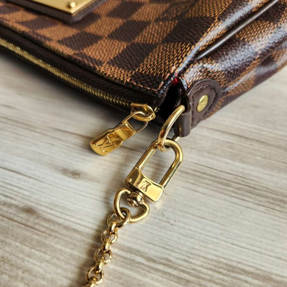 Louis Vuitton Eva