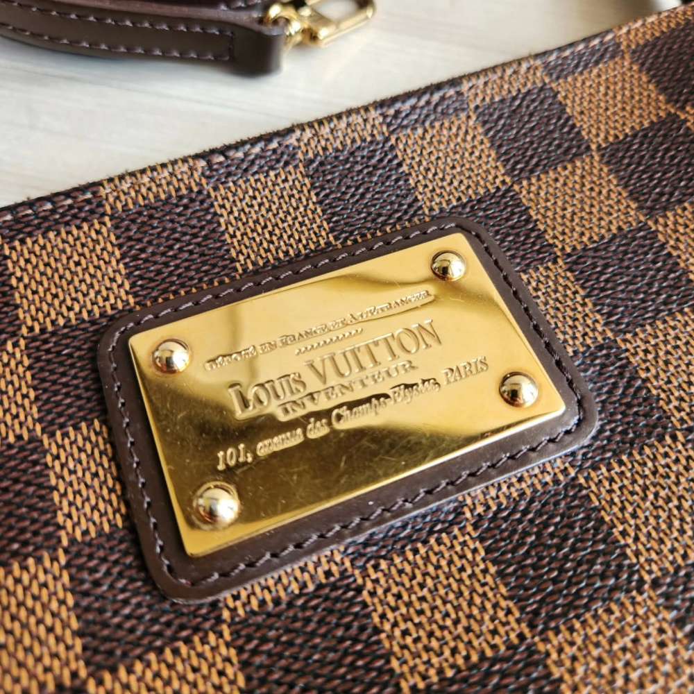 Louis Vuitton Eva