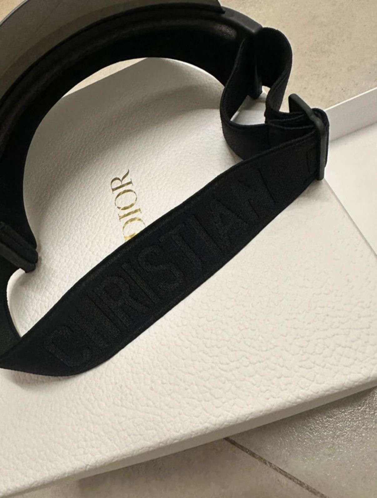 Dior silt