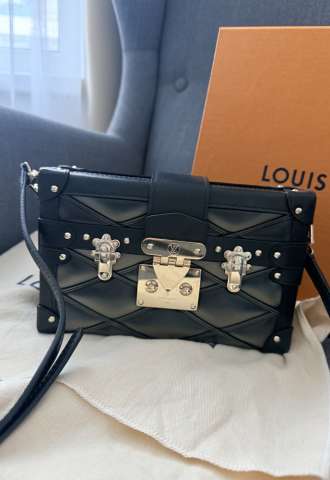 https://www.vipluxury.sk/Louis Vuitton Petite Malle Black/Beige Lamb Leather