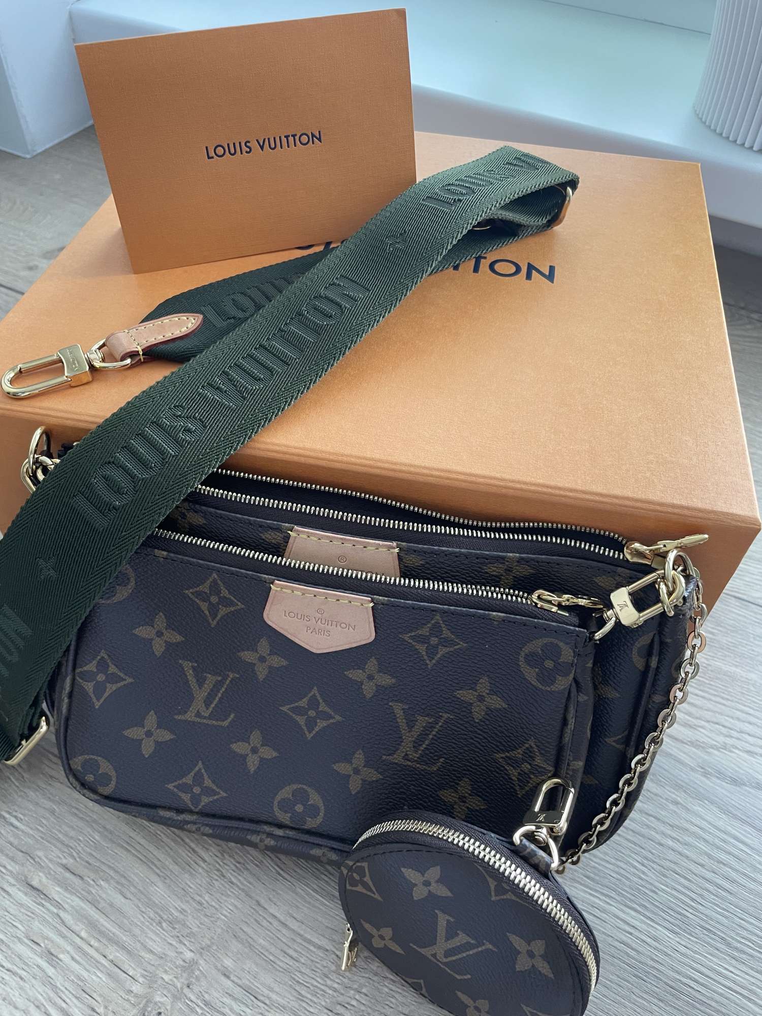 Louis Vuitton Multi Pochette