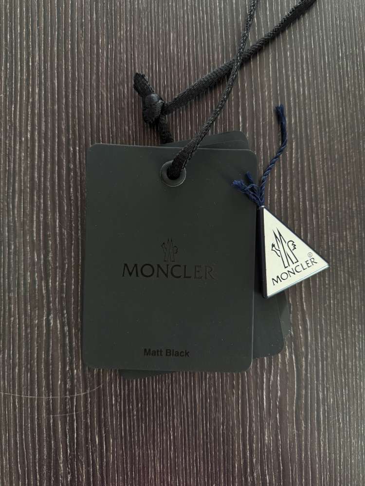 Moncler panska bunda