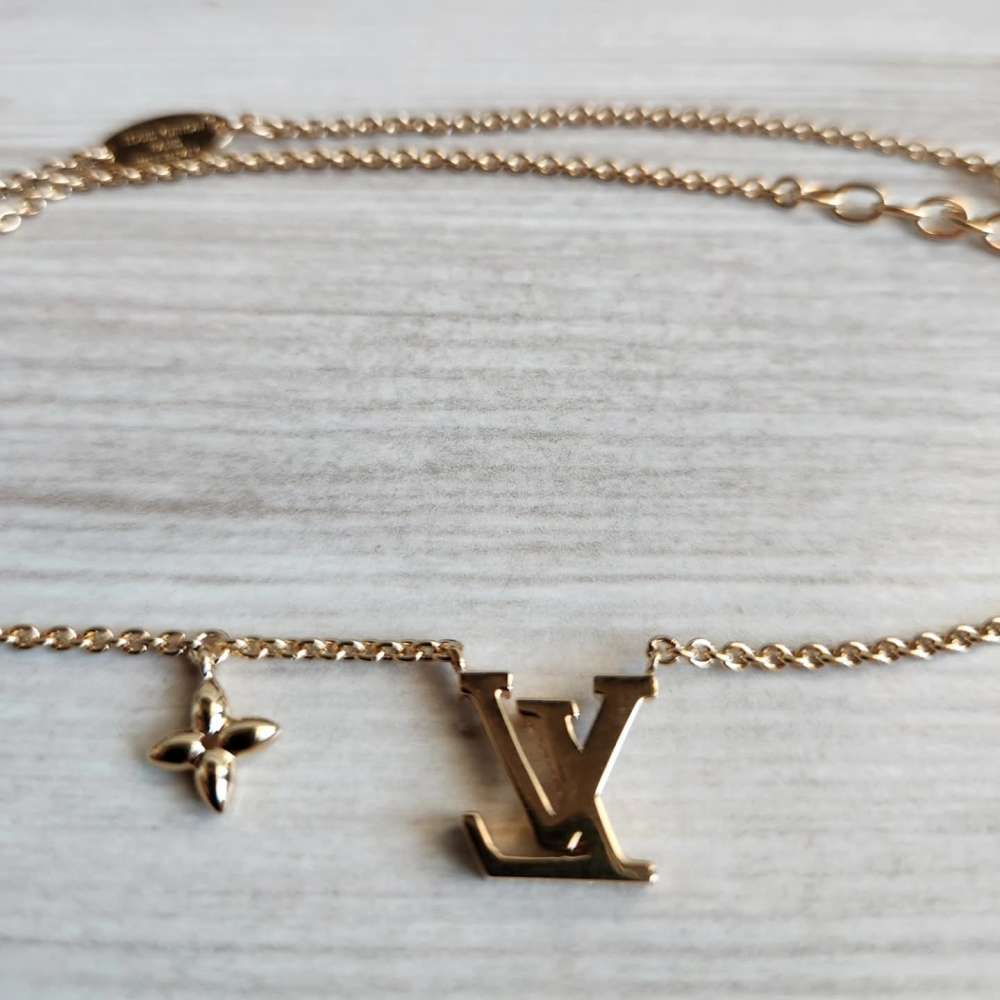 Louis Vuitton Nahrdelnik
