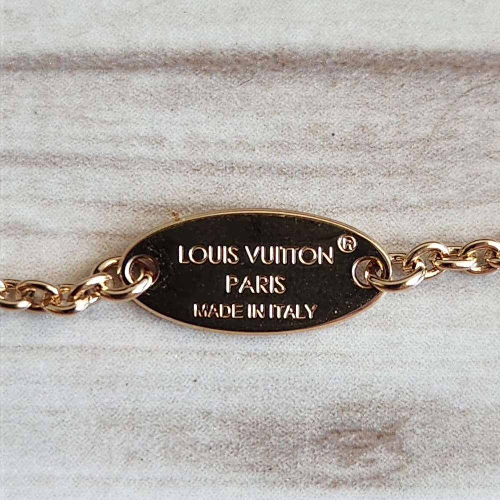 Louis Vuitton Nahrdelnik