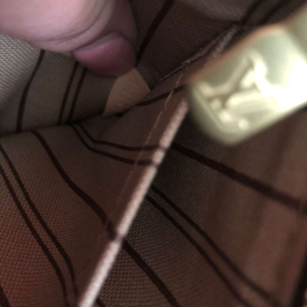 Louis Vuitton pochette