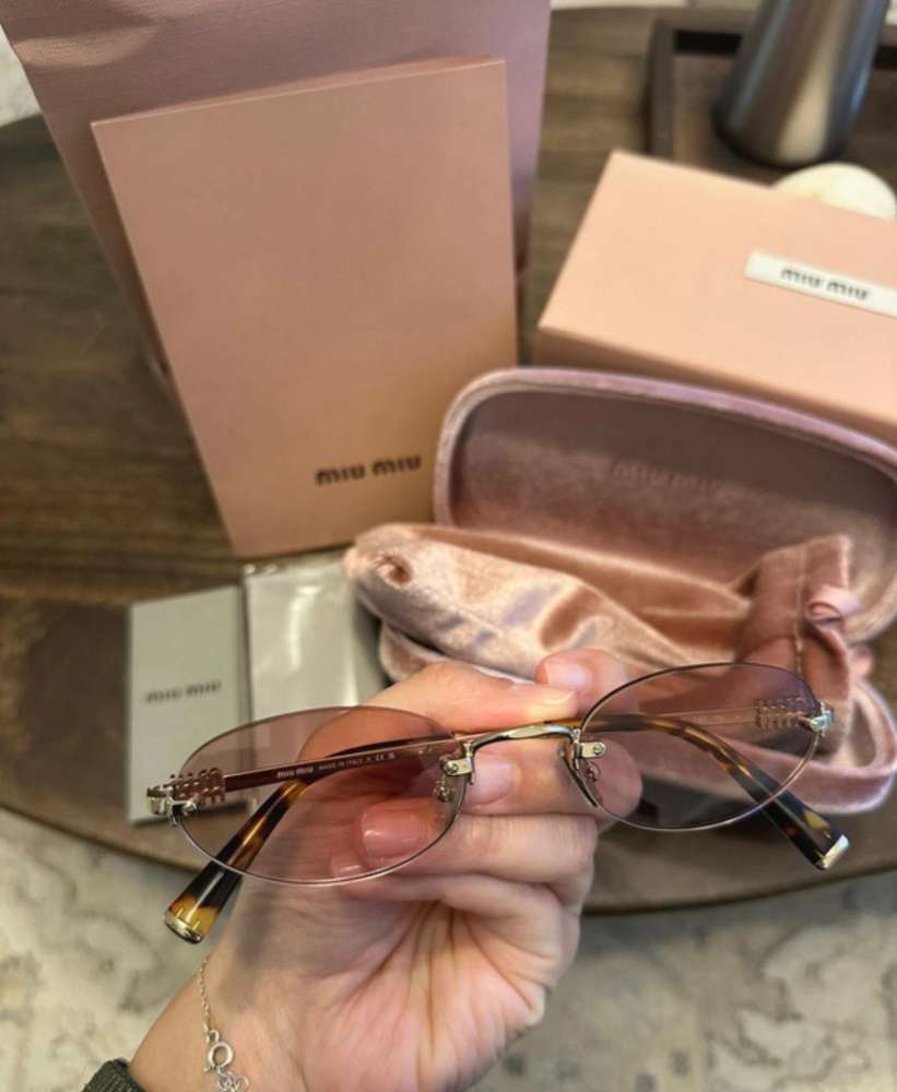 Miu miu okuliare