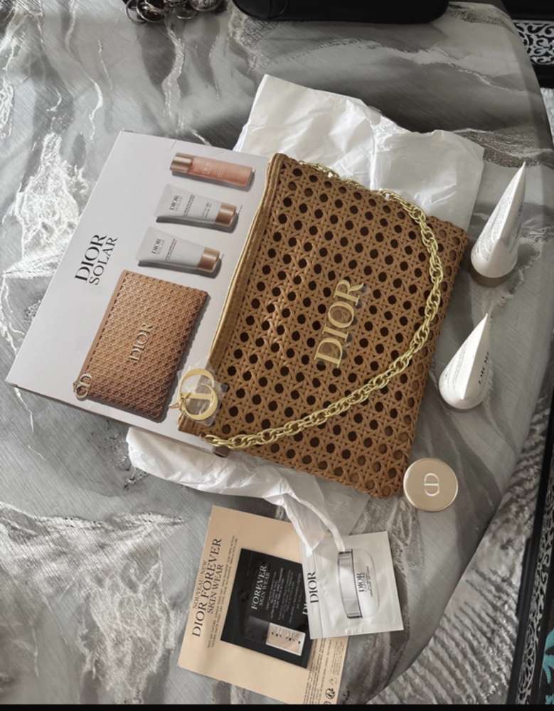 Dior solar