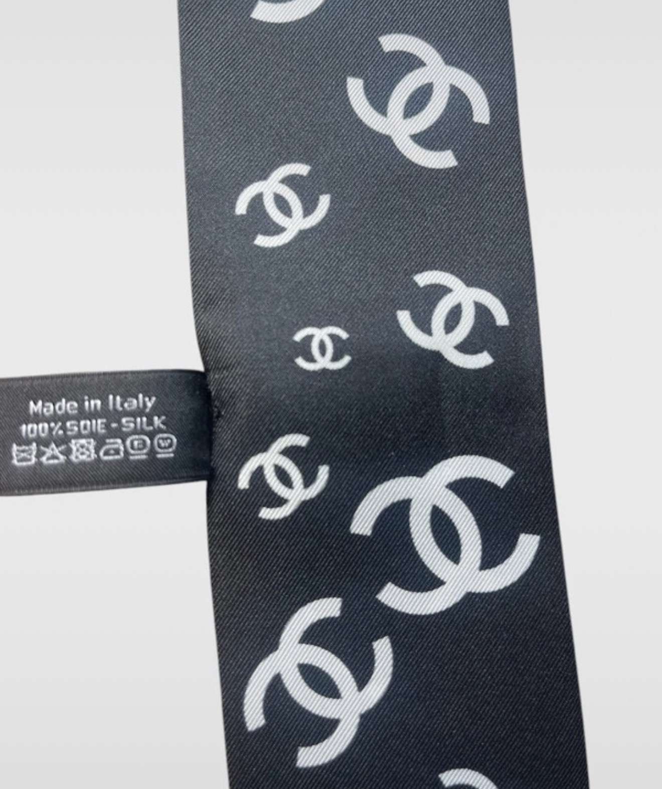 Chanel twilly