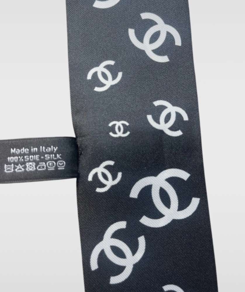 Chanel twilly