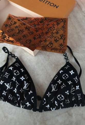 https://www.vipluxury.sk/Louis Vuitton plavky vrch