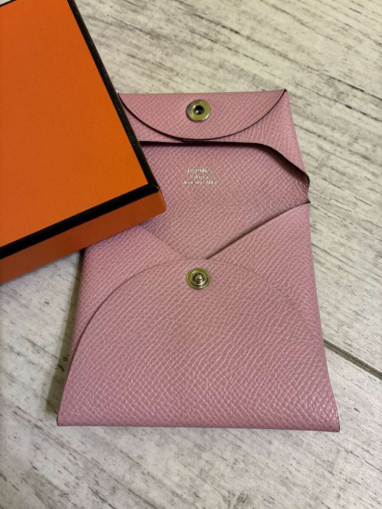 Hermes Bastia peňaženka na mince vo farbe Rose Sakura