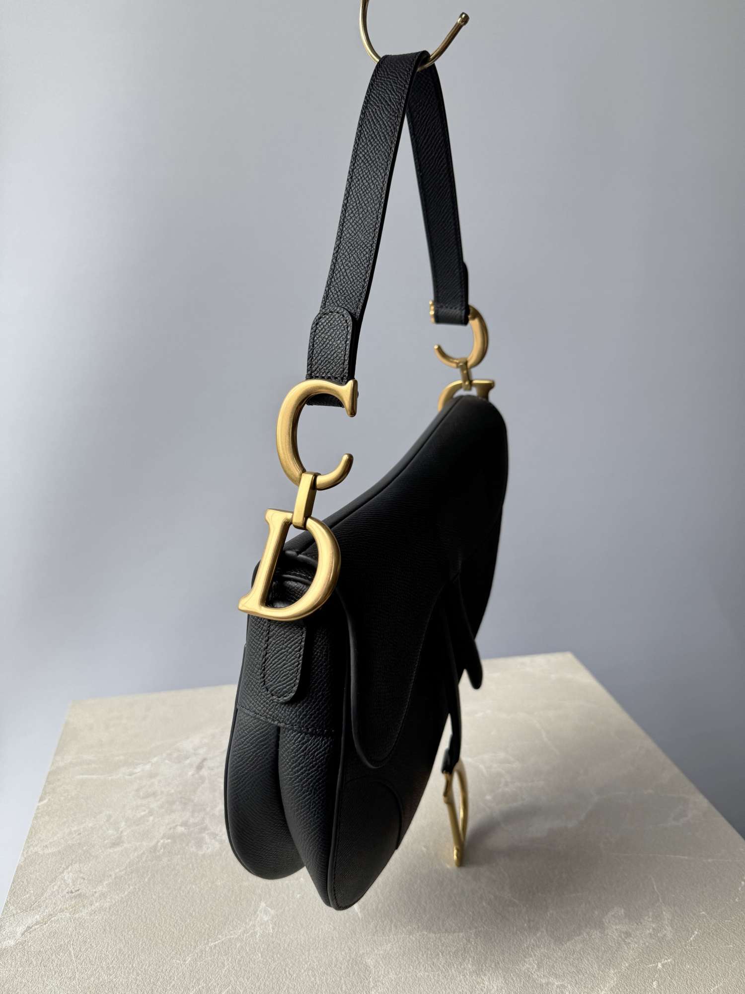 DIOR Saddle Bag s remienkom čierna kabelka so všetkým