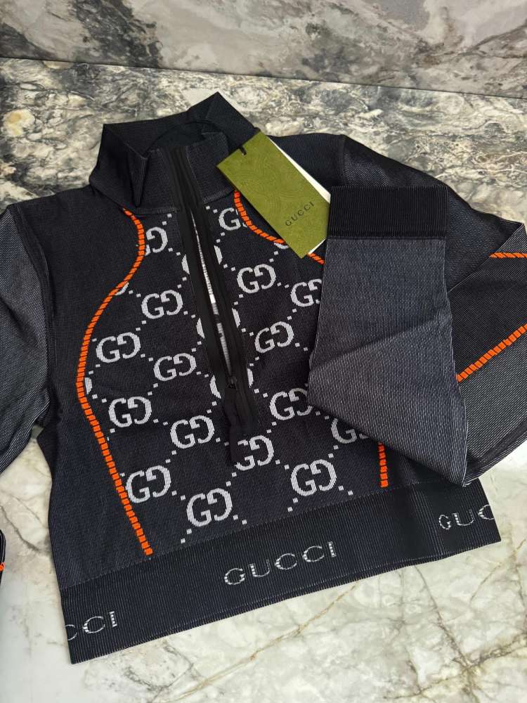 Gucci top