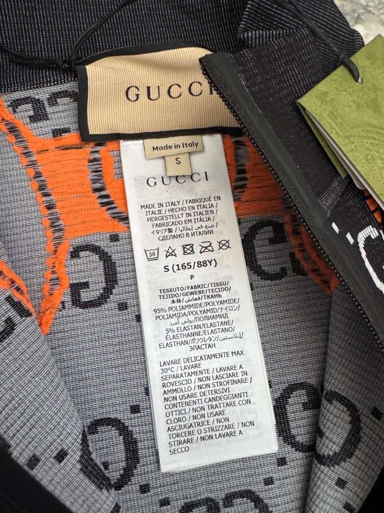 Gucci top